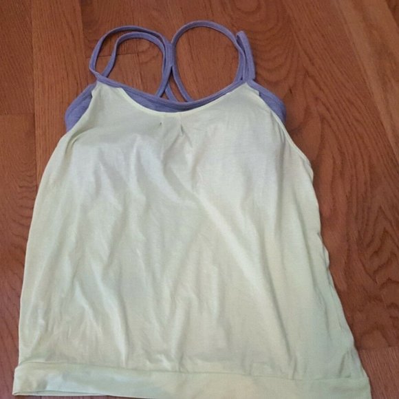 Athleta Tops - athleta yellow gray padded top XS NEW